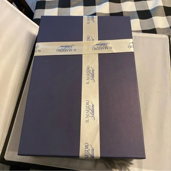 Il Maestro Italiano Luxury Blanket